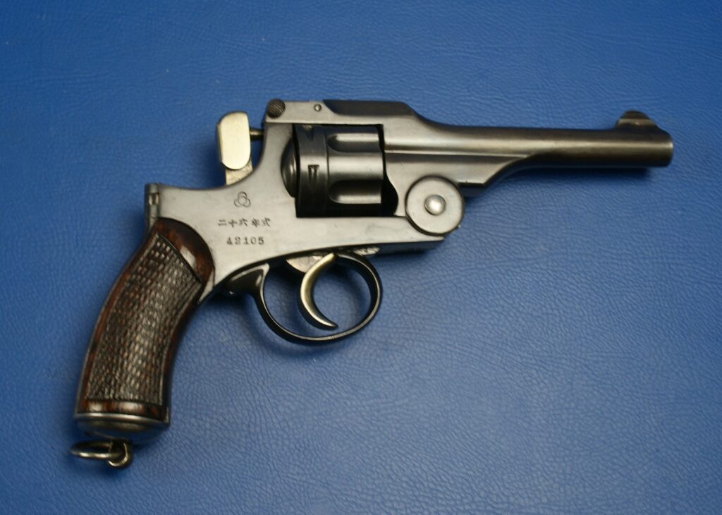 L413_Tokio_Arsenal_Typ26_9mmJapRev